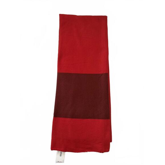 🎁 🇨🇦 Hudson’s Bay Company (HBC) Fleece Throw | Red & Burgundy | 70″ × 50″ - Picture 2 of 3